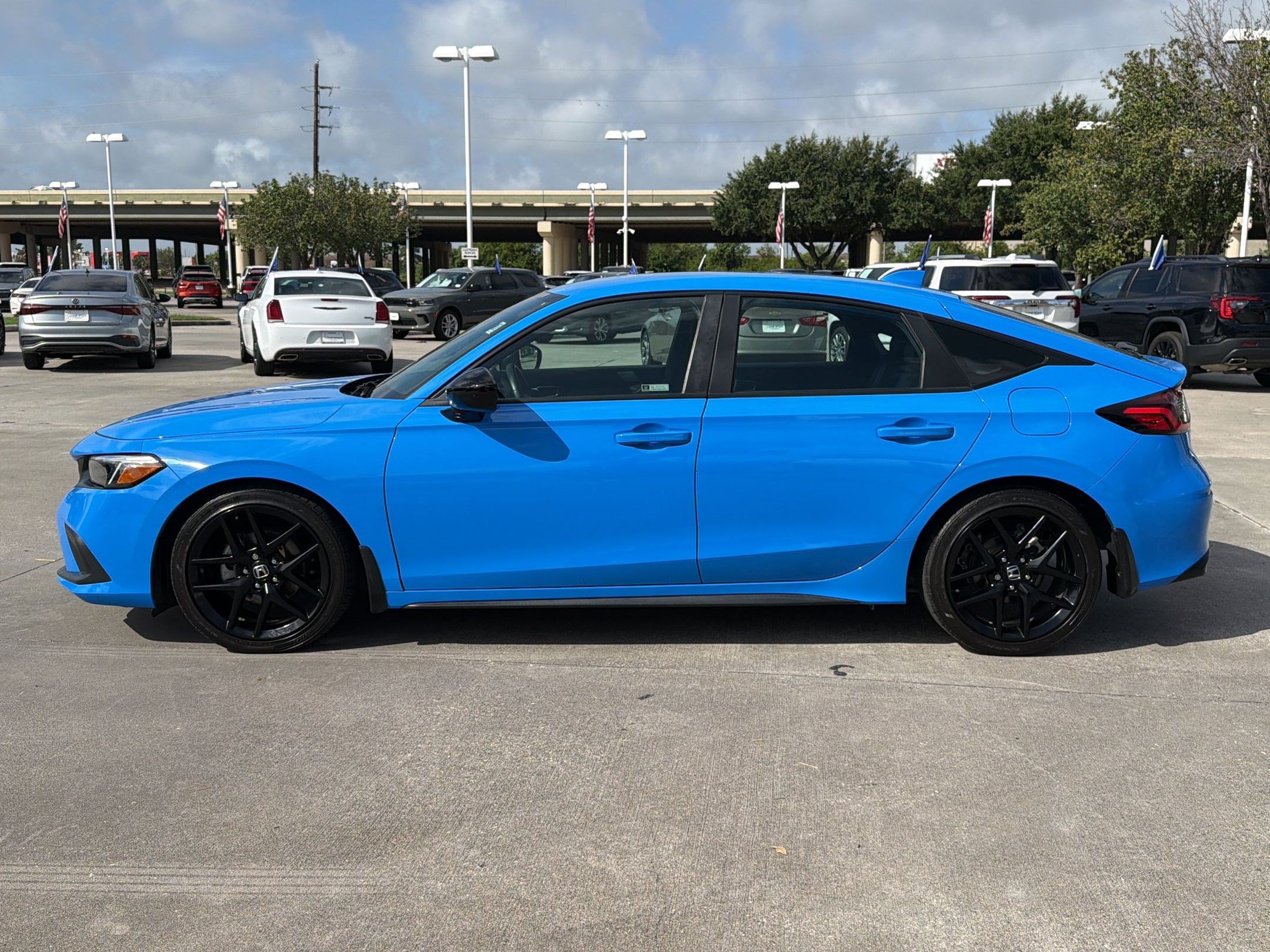 honda civic hatchback 2024 19XFL2H85RE027044 image honda civic hatchback 2024 19XFL2H85RE027044 image